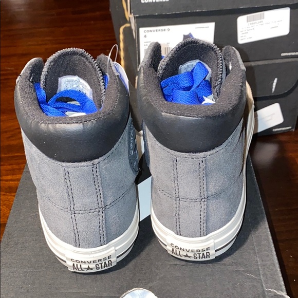 Converse US 4 or5 Big Kid Almost Black Suede HiTop - Picture 5 of 9